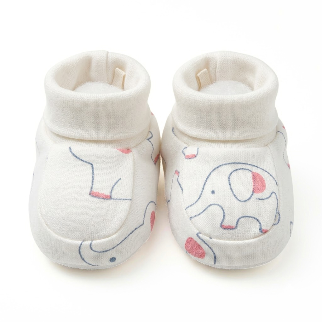 Newborn Baby Starter Gift Set  8 Piece Pack