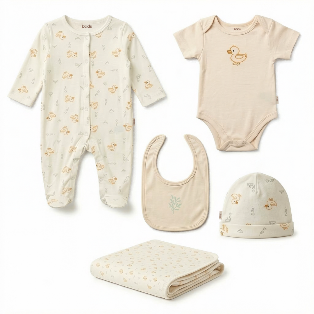 Newborn Baby Starter Gift Set 6 Piece Pack
